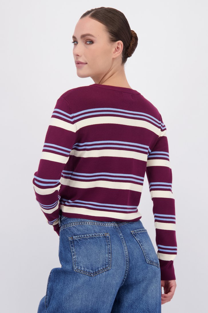 Le dos de Pull bordeaux à rayures avec boutons de JDY pour Femmes