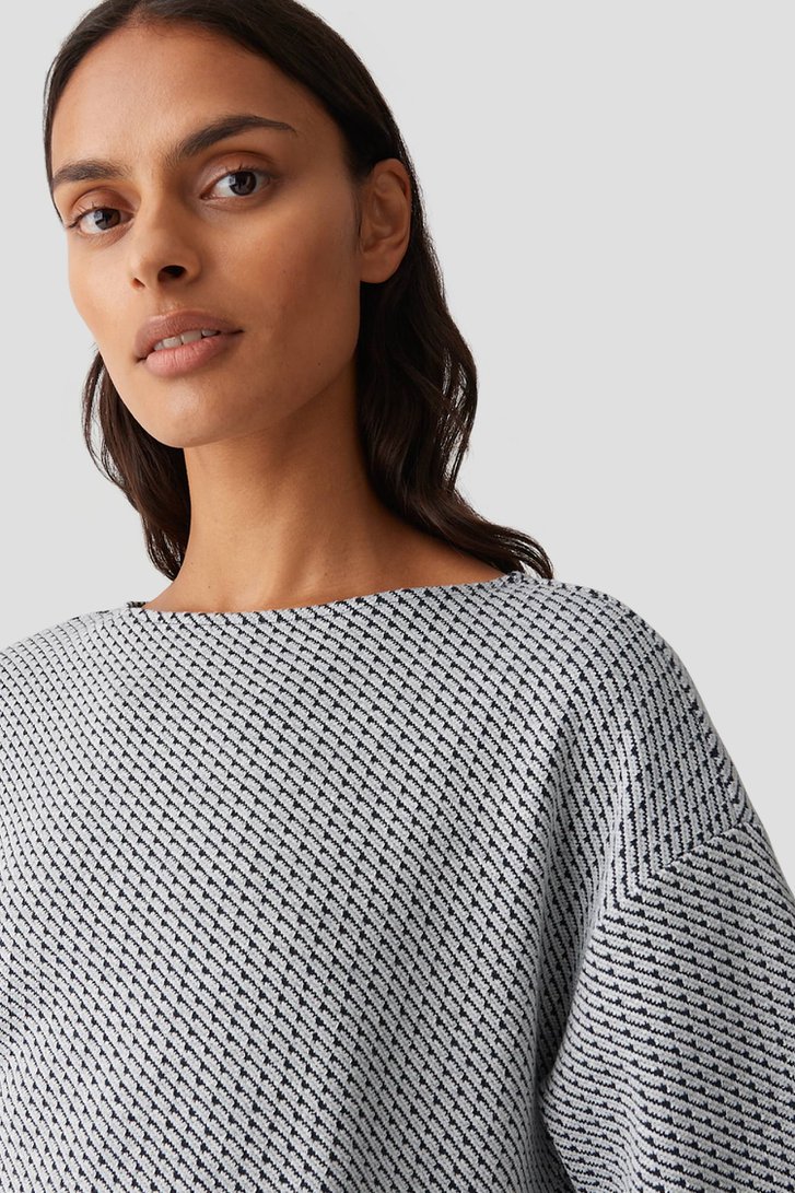 Détail de Pull chiné bleu-gris de Opus pour Femmes