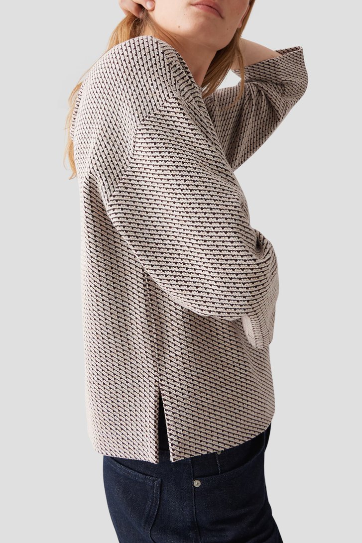 Détail de Pull chiné bordeaux-beige de Opus pour Femmes