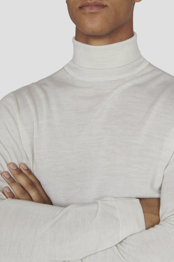 Détail de Pull en laine écru à col roulé de Matinique pour Hommes