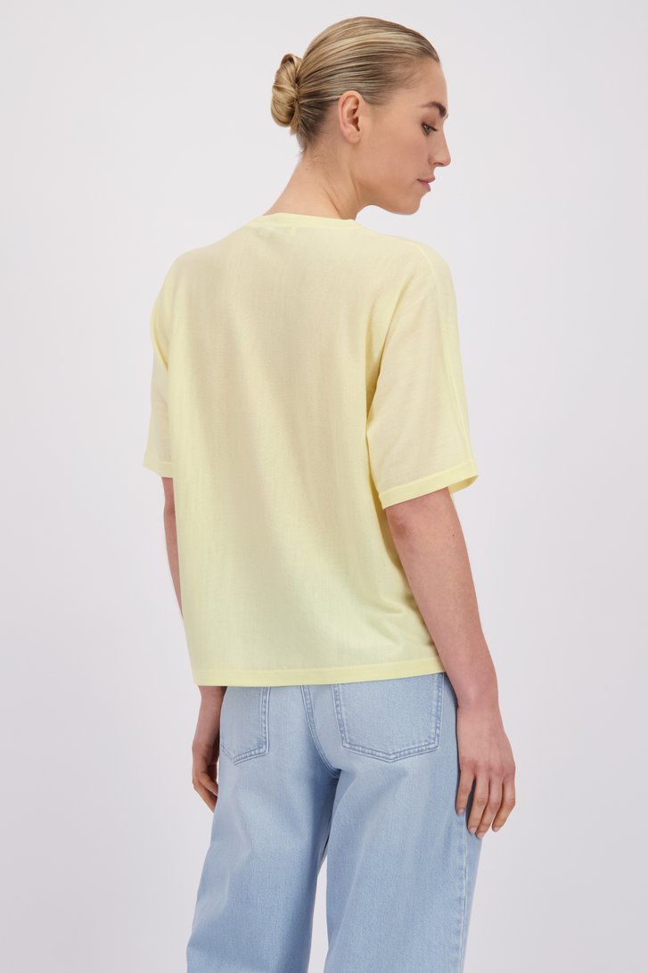 Le dos de Pull en laine jaune à manches courtes de Liberty Island pour Femmes