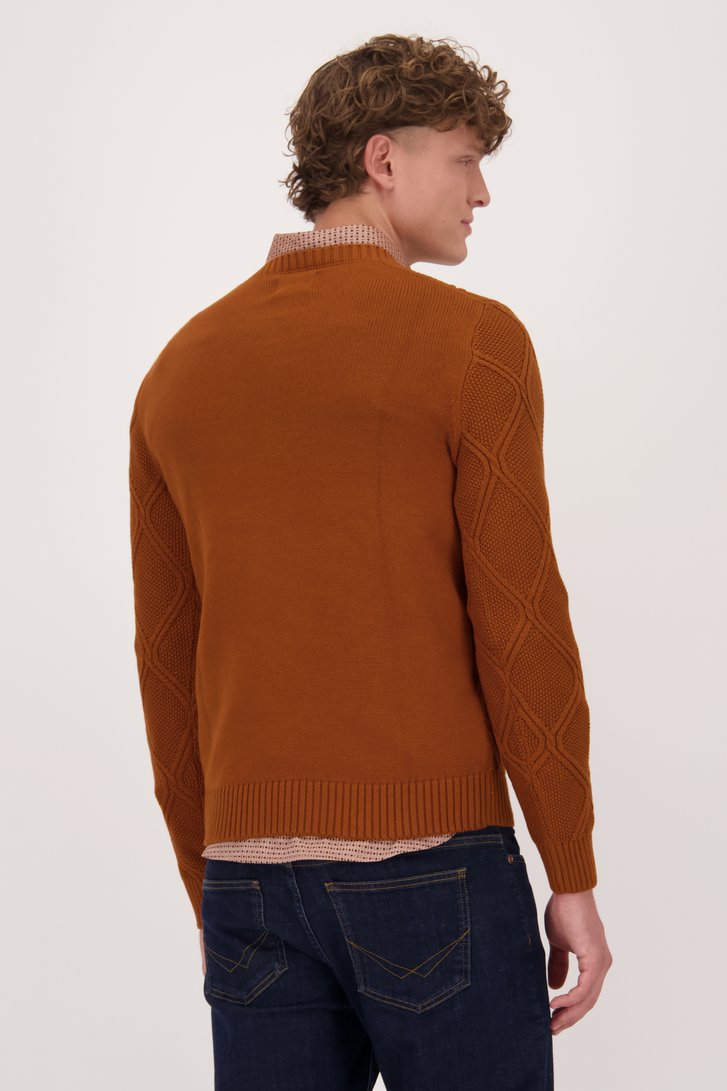 Pull en maille texturée marron rouille	 de Ravøtt pour Hommes