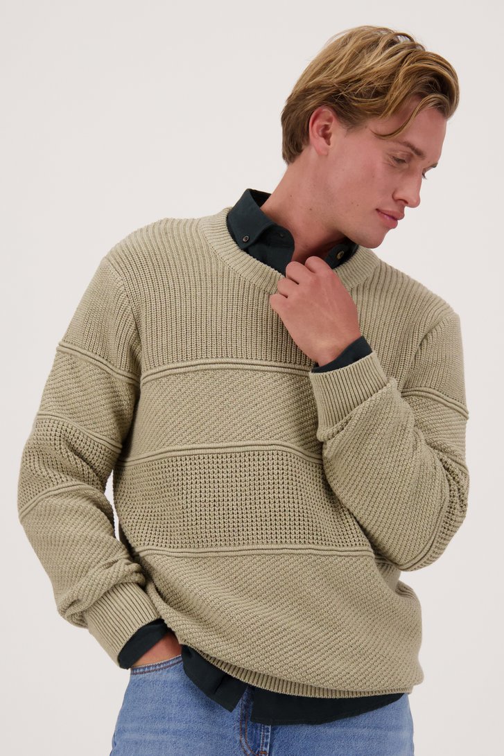 Pull en tricot beige de Ravøtt pour Hommes