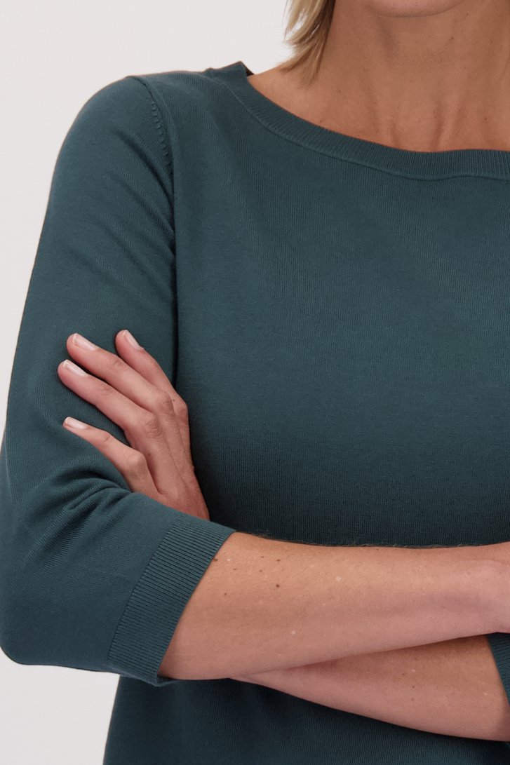 Détail de Pull finement tricoté vert foncé de Claude Arielle pour Femmes