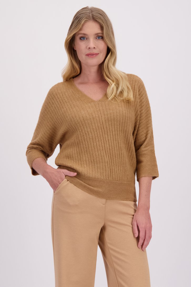 Le devant de Pull marron clair à manches trois-quarts de Libelle pour Femmes