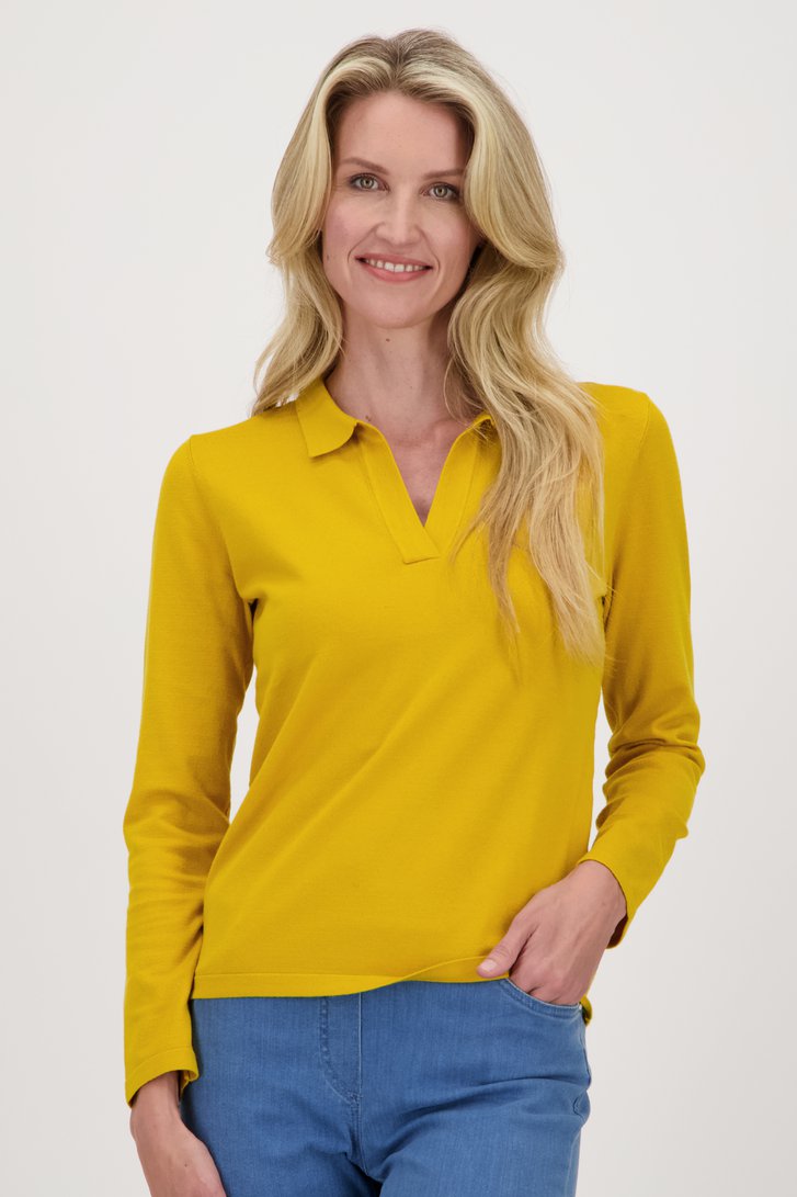 Pull met kraagje - oker  van Claude Arielle voor Dames