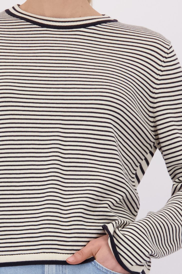 Détail de Pull rayé bleu et blanc de Marc O'Polo pour Femmes