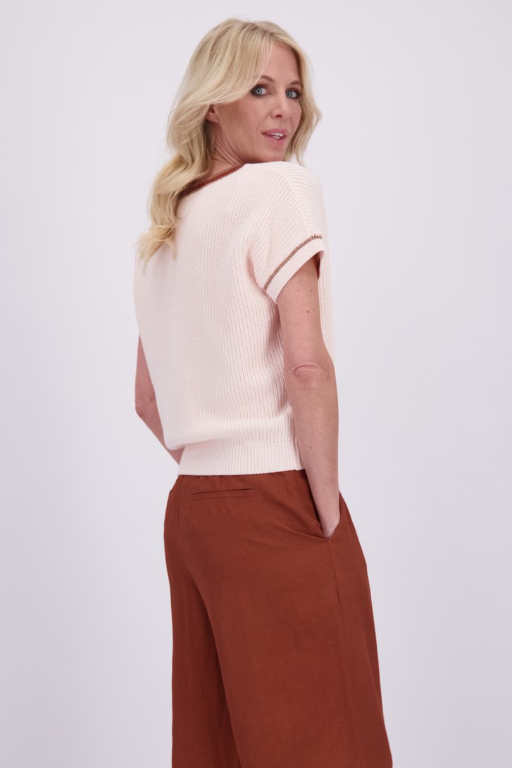 Le dos de Pull rose à manches courtes de AC by Annelien Coorevits pour Femmes