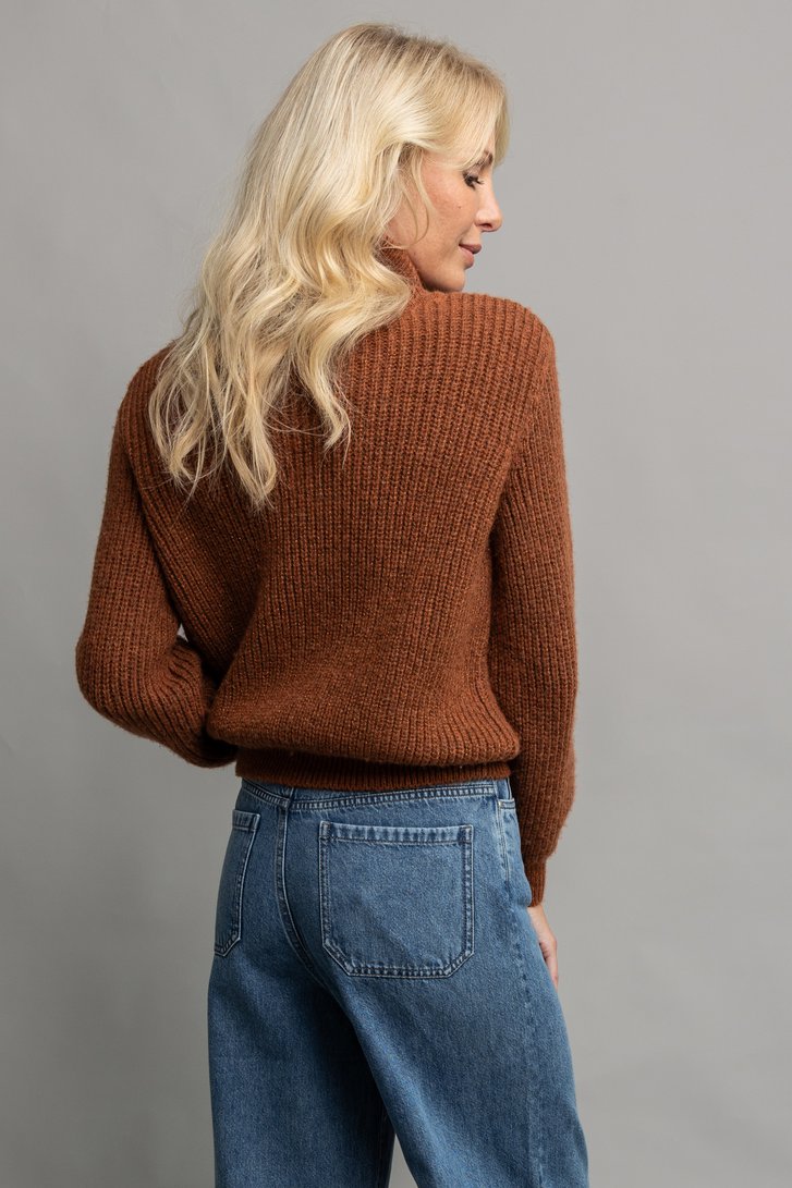 Le dos de Pull rouille avec col roulé et laine de AC by Annelien Coorevits pour Femmes
