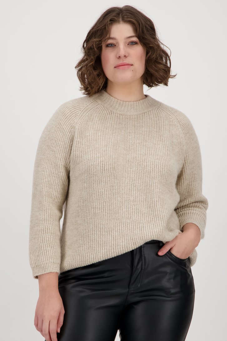 Pull tricoté beige de Only Carmakoma pour Femmes