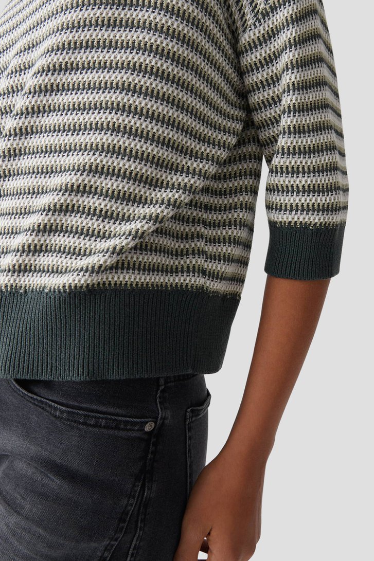 Détail de Pull vert chiné en maille jacquard de Opus pour Femmes