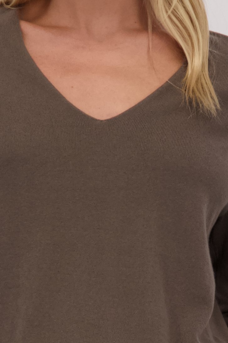 Détail de Pull vert foncé à col en V de Liberty Island pour Femmes