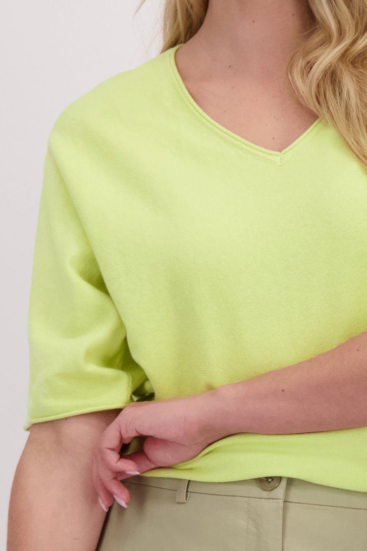 Détail de Pull vert lime à col en V de Libelle pour Femmes