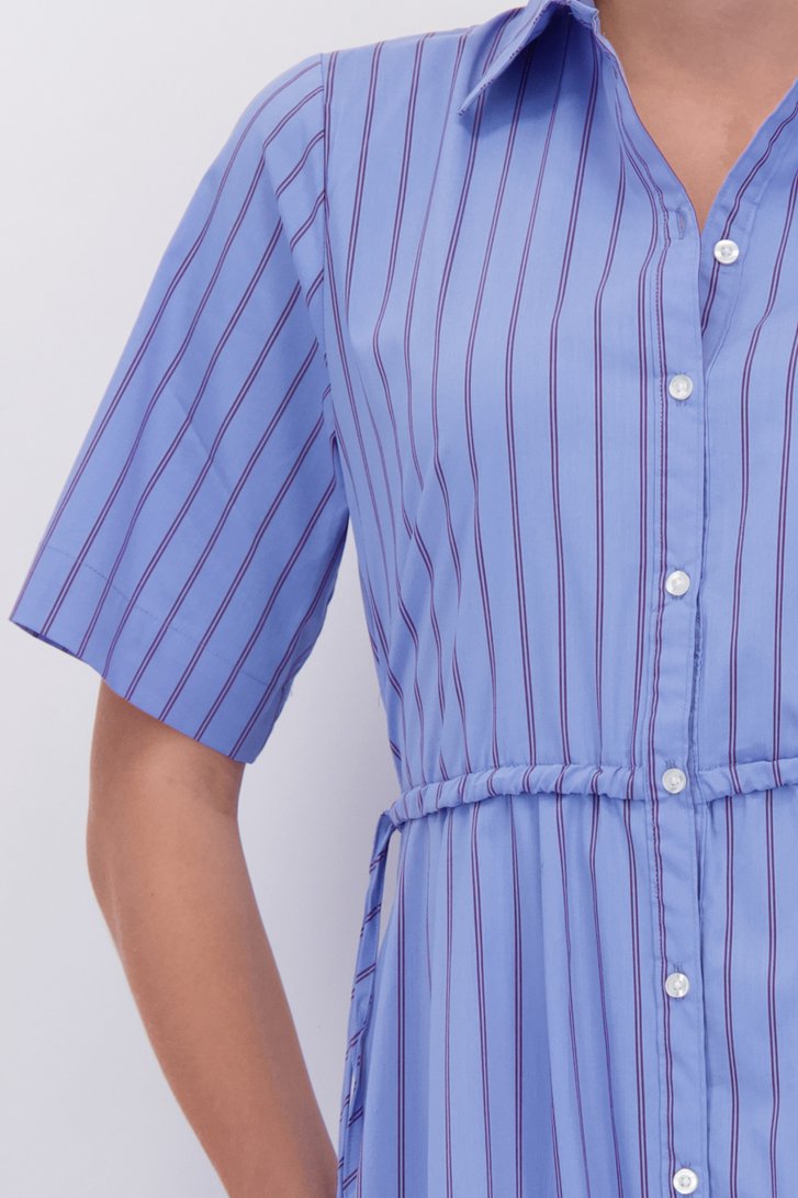 Détail de Robe longue bleue à rayures de JDY pour Femmes