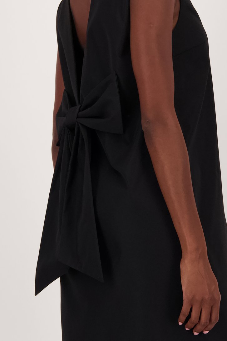 Photo supplémentaire 1 de Robe noire avec nœud  de JDY pour Femmes