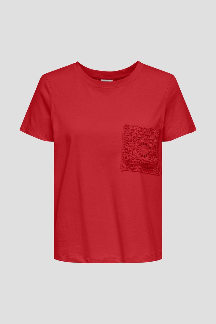 Van Rode Merchtem Rode T-shirt met crochet borstzak van JDY | 7433230 | Test-oude ...