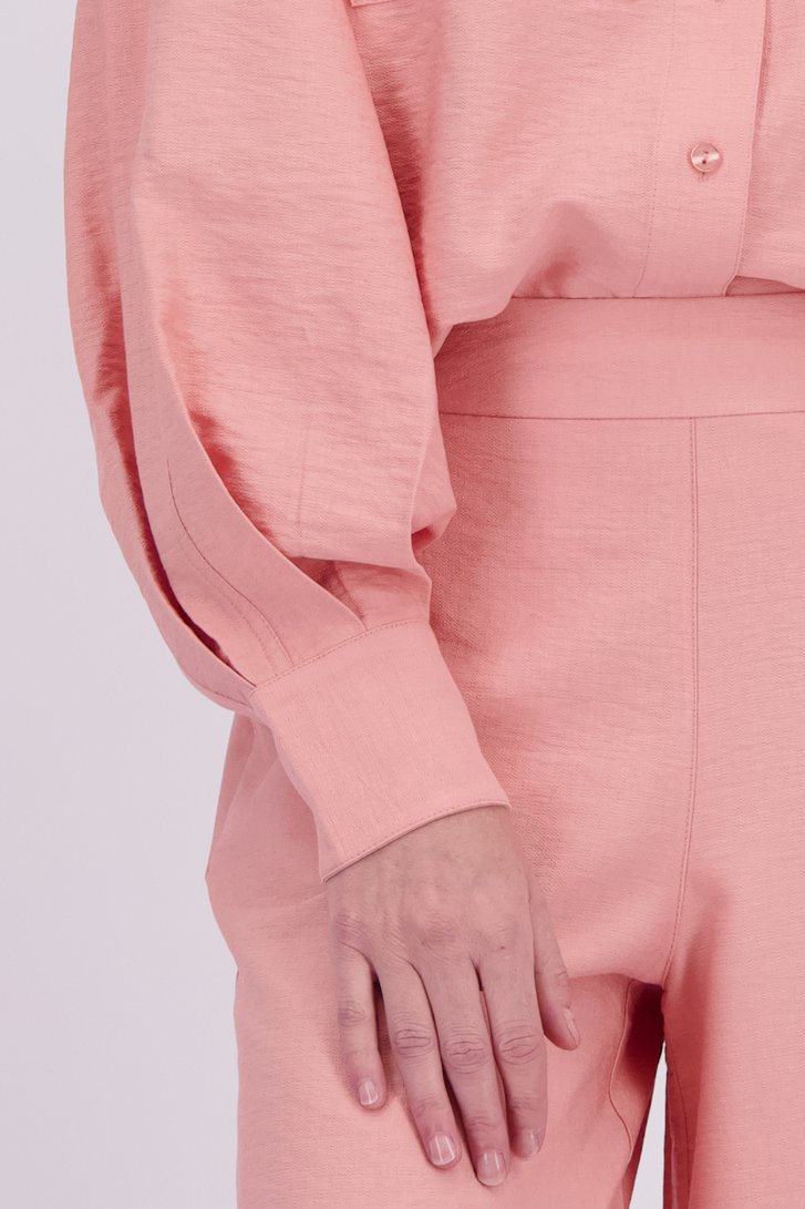 Detail van Roze blouse met lange mouwen door AC by Annelien Coorevits voor Dames