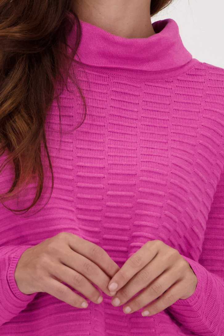 Roze truitje met rolkraag van Signature voor Dames