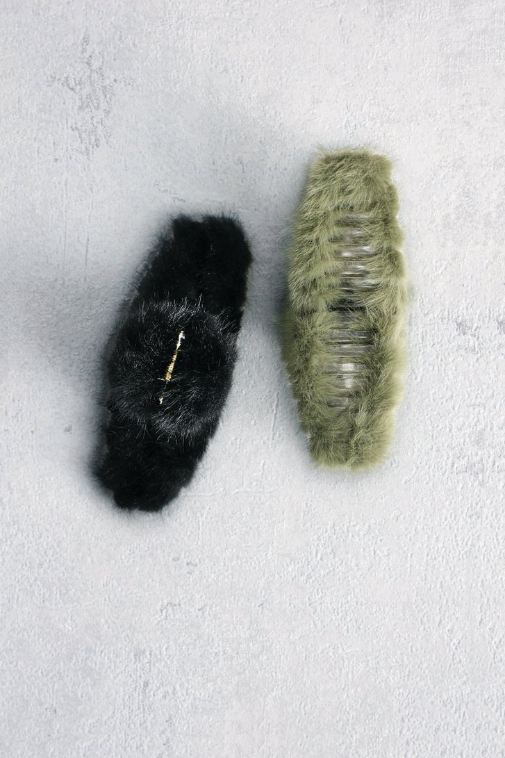 Productfoto 1 van Set van 2 faux fur haarspelden - Groen en zwart door Liberty Island voor Dames