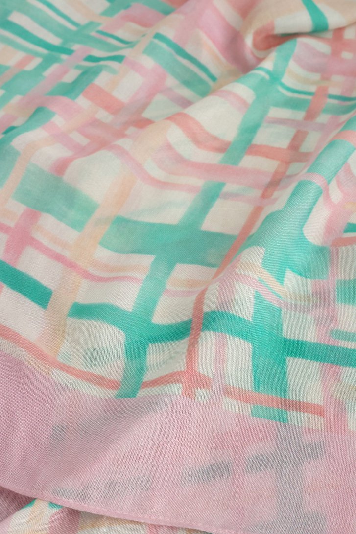 Productfoto 1 van Sjaal met pastel geruit motief door Libelle voor Dames