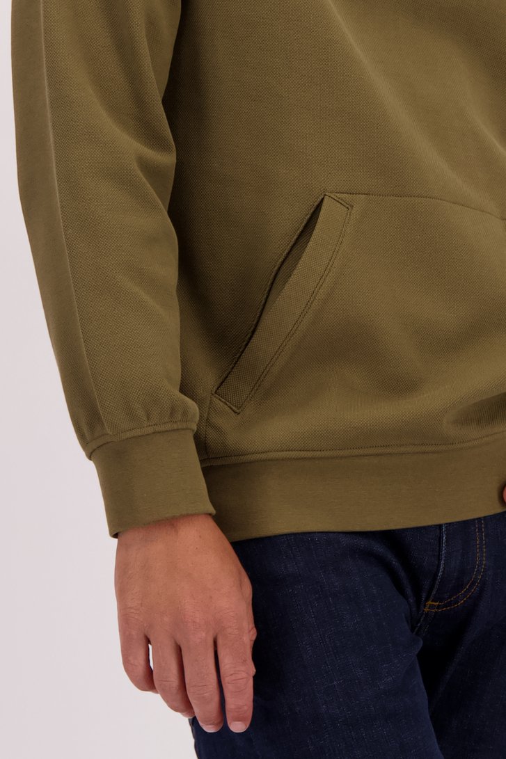 Détail de Sweat à capuche kaki de Ravøtt pour Hommes