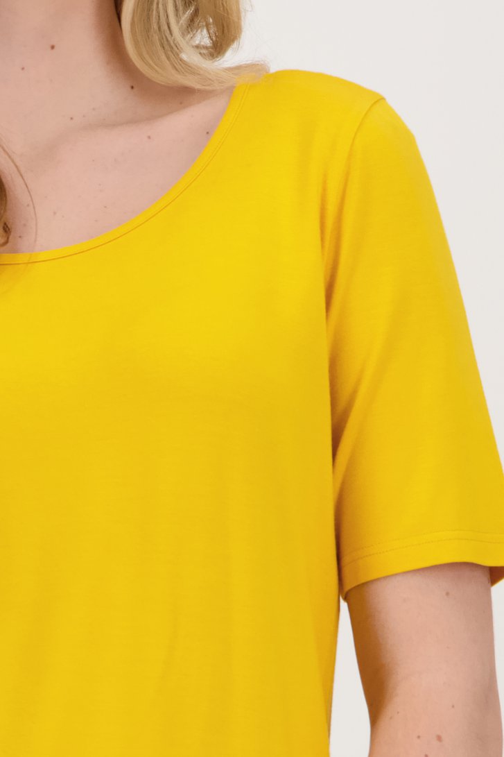 T-shirt à manches courtes jaune orangé de Liberty Island pour Femmes