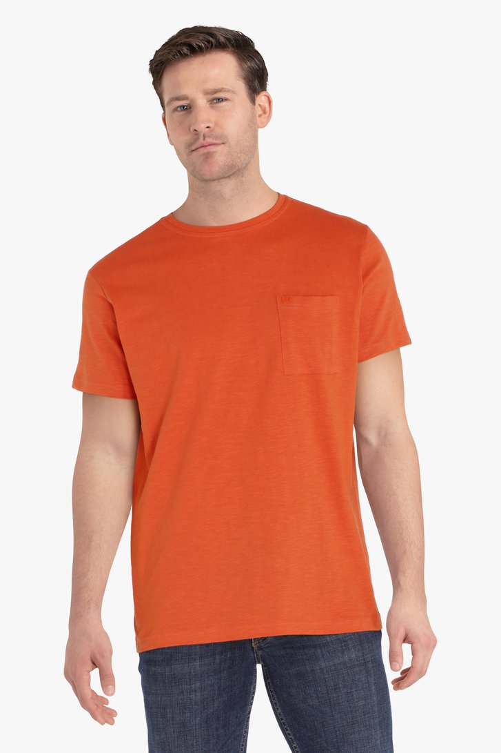 T-shirt orange avec poche sur la poitrine