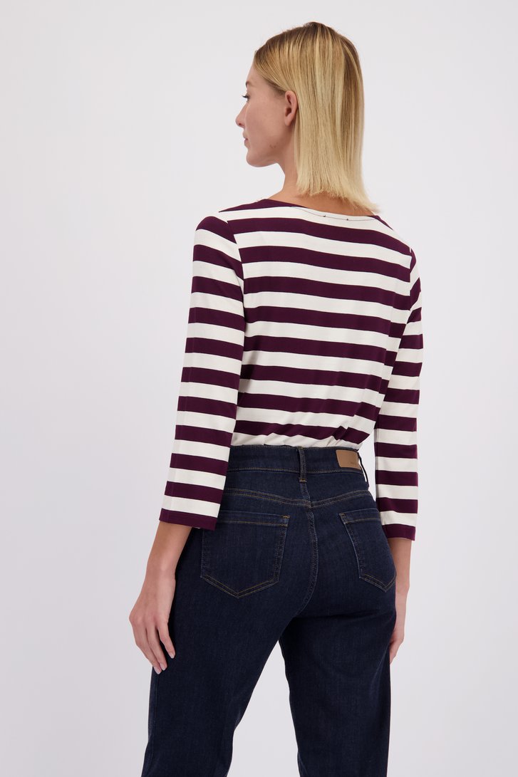 Le dos de T-shirt rayé bordeaux à manches 3/4 de More & More pour Femmes
