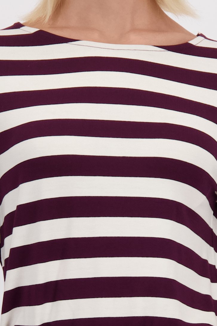 Détail de T-shirt rayé bordeaux à manches 3/4 de More & More pour Femmes