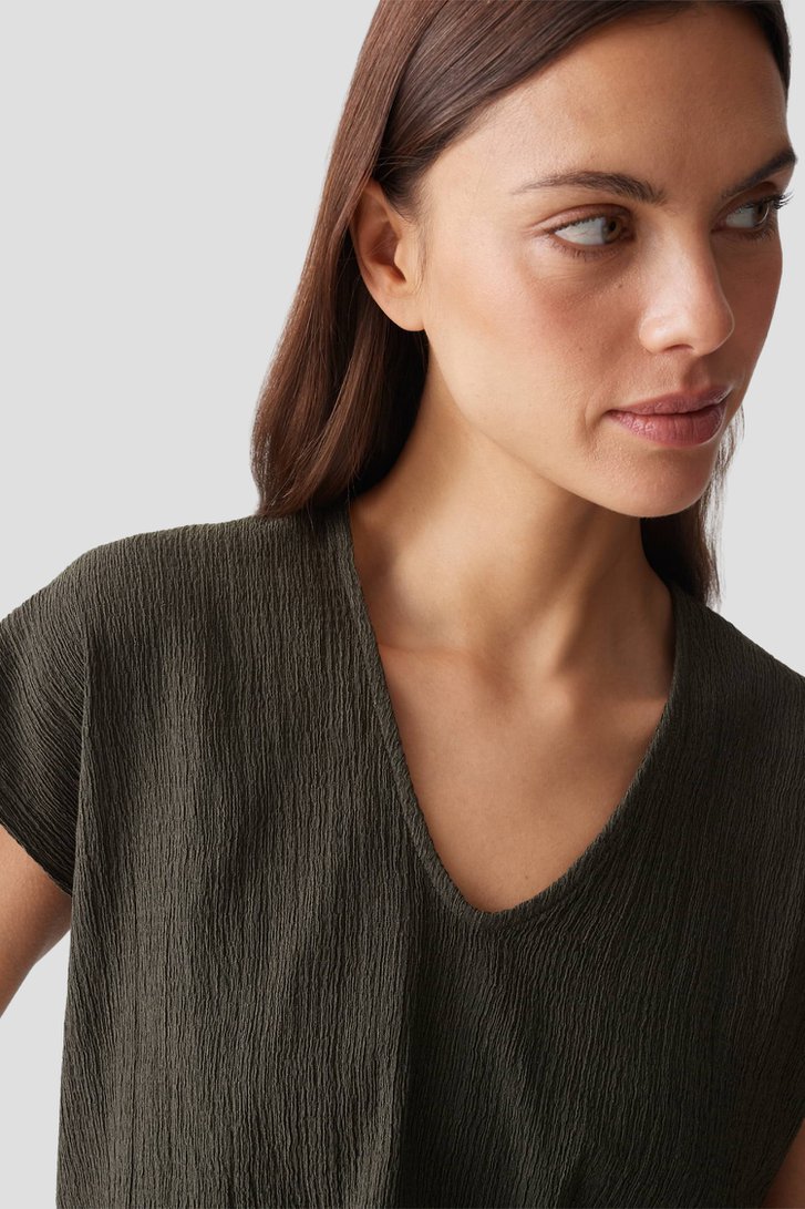 Détail de T-shirt vert foncé avec structure de Opus pour Femmes