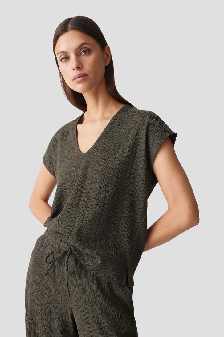 Le devant de T-shirt vert foncé avec structure de Opus pour Femmes