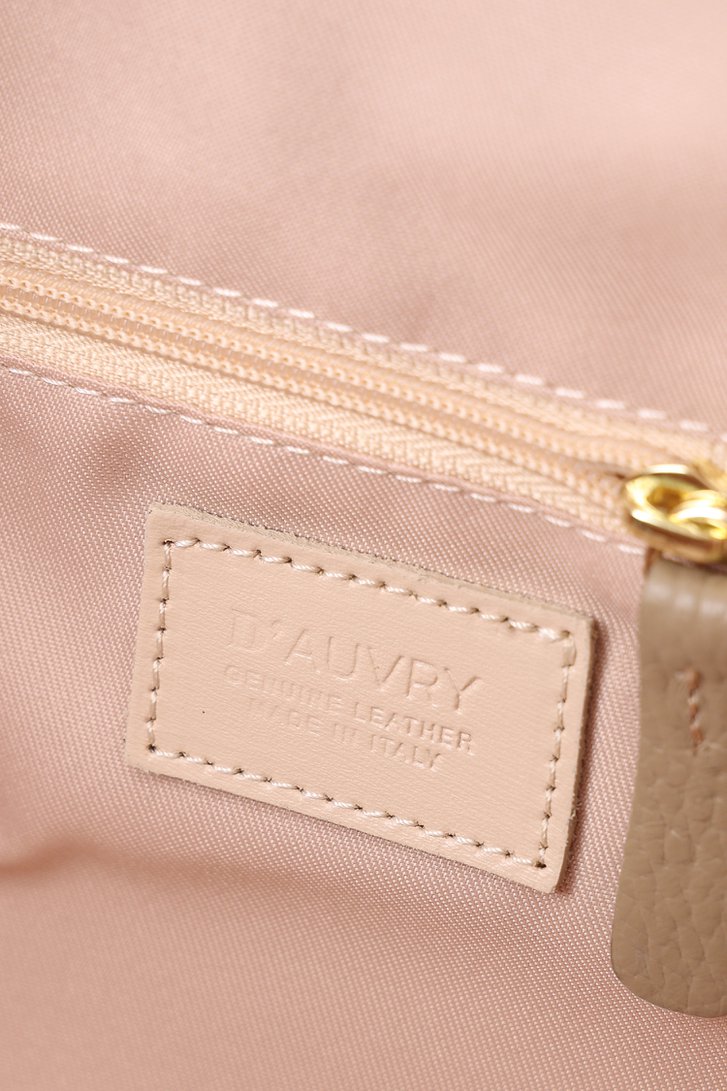 Productfoto 4 van Taupe lederen handtas door D'Auvry voor Dames