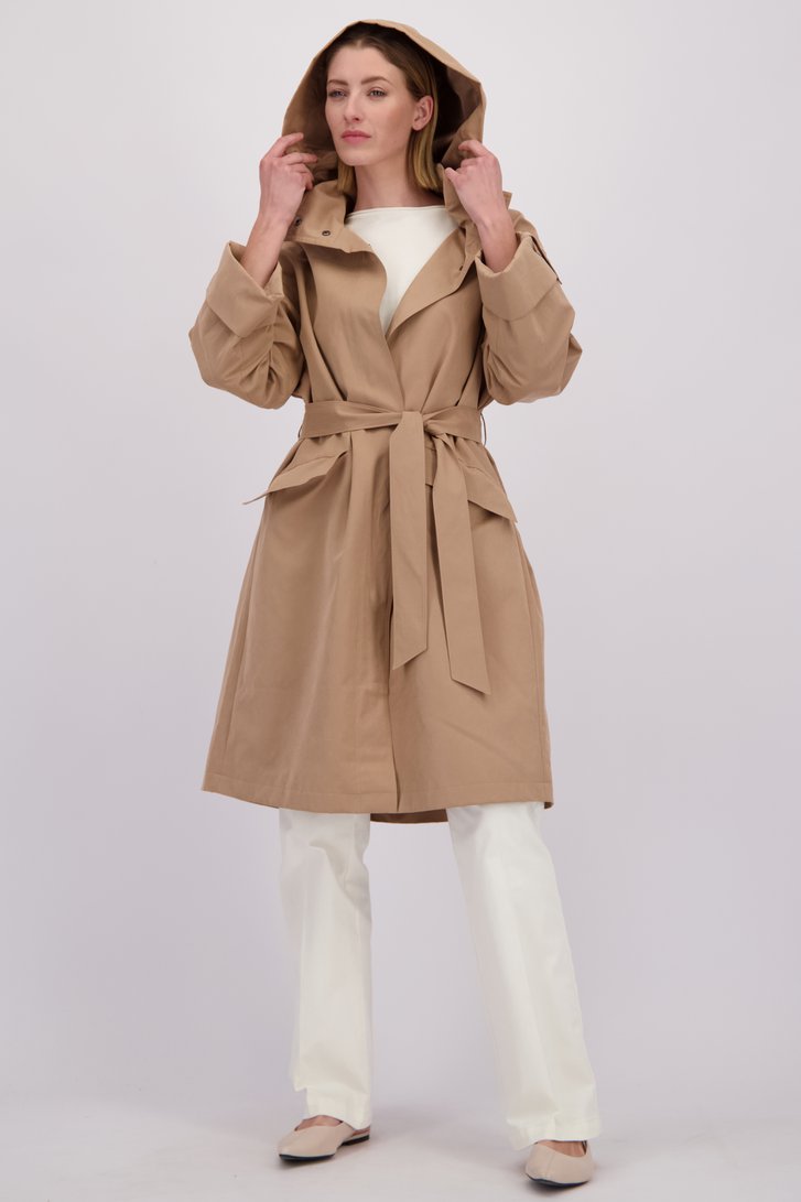 Le devant de Trenchcoat beige mi-long de D'Auvry pour Femmes