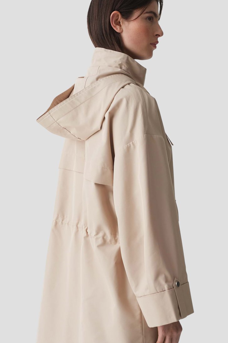 Trenchcoat beige mi-long - Déperlant de Opus pour Femmes