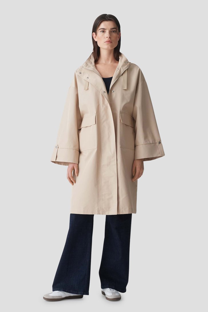 Trenchcoat beige mi-long - Déperlant de Opus pour Femmes