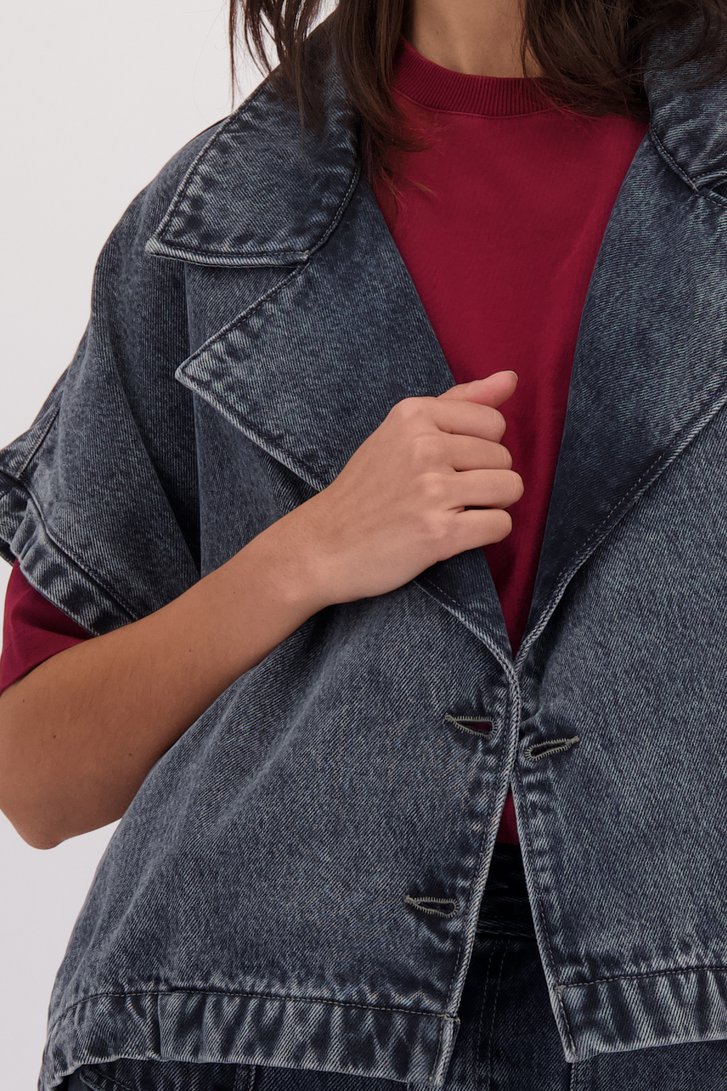 Détail de Veste en jean bleu-gris à manches courtes à même de Louise pour Femmes