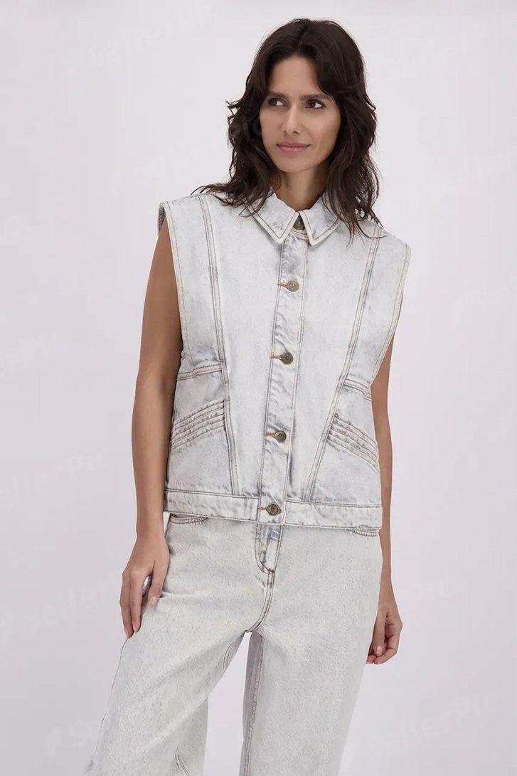 Le devant de Veste en jean sans manches gris clair de Louise pour Femmes