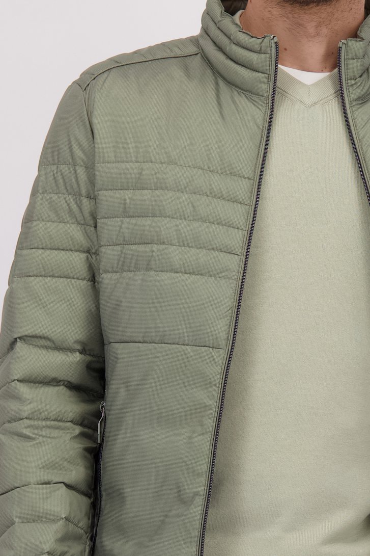 Détail de Veste verte légèrement matelassée de Gate One pour Hommes