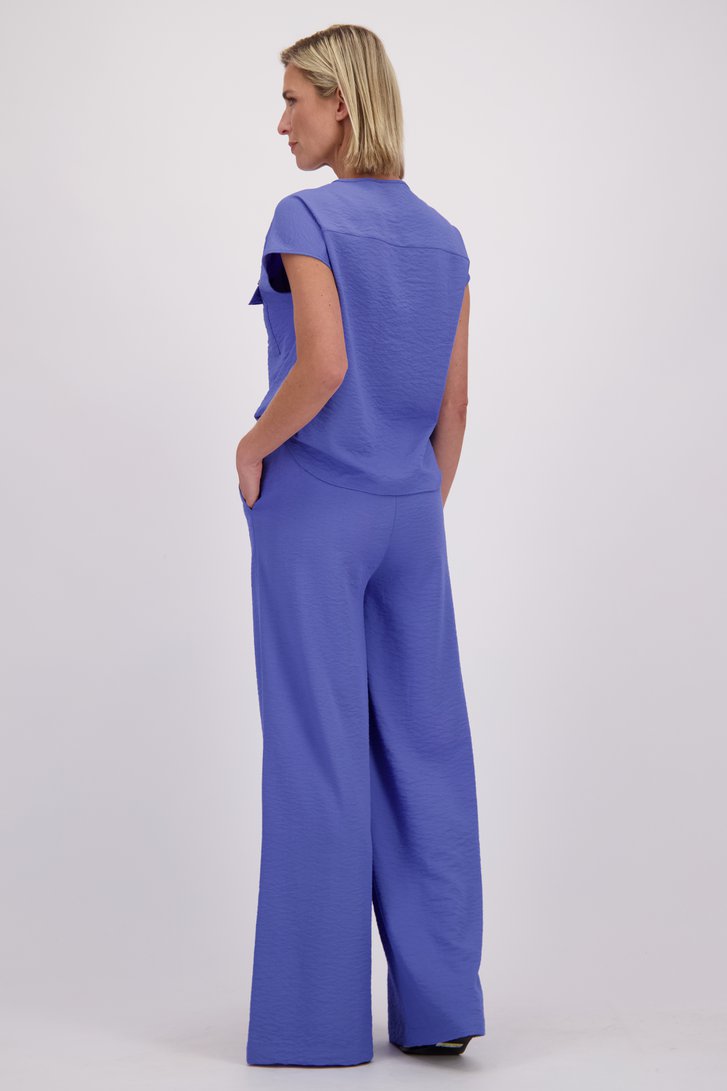Achterkant van Wijde blauwe broek met elastische taille door Claude Arielle voor Dames