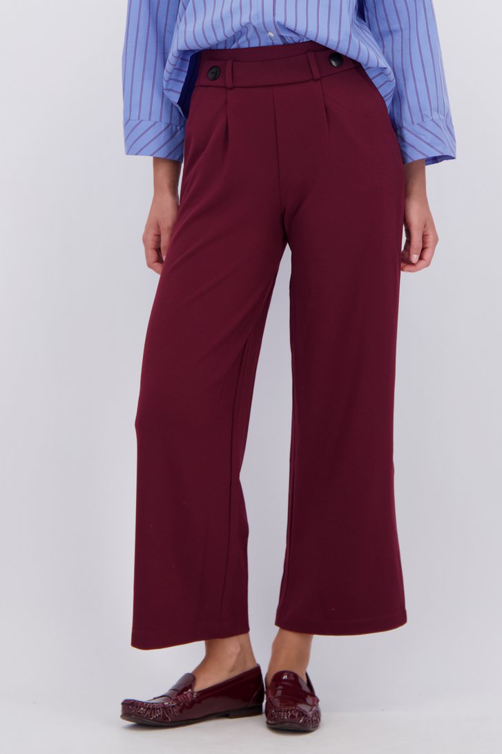 Detail van Wijde bordeaux broek door JDY voor Dames