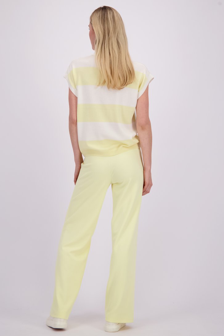 Detail van Wijde gele broek met elastische taille door Liberty Island voor Dames