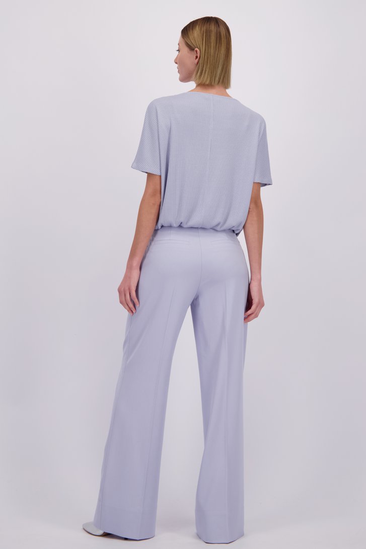 Achterkant van Wijde lila broek door D'Auvry voor Dames