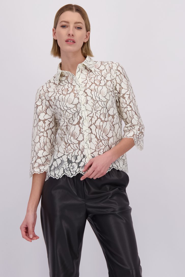 Voorkant van Witte blouse met broderie door D'Auvry voor Dames