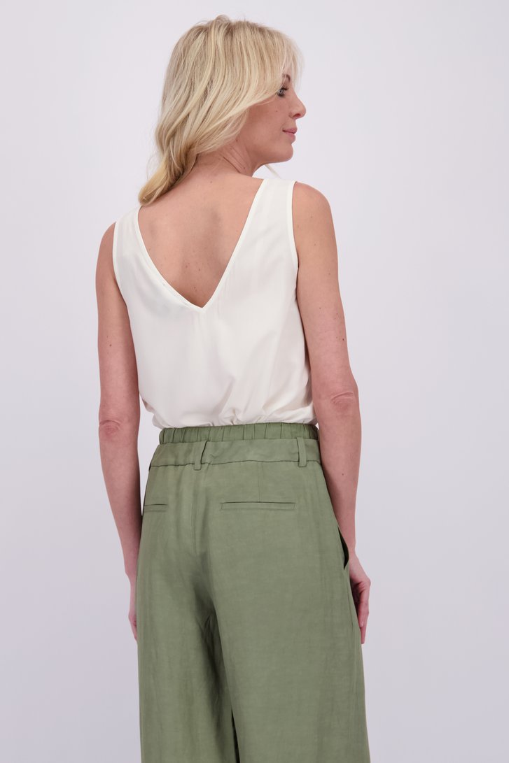 Achterkant van Witte top met dubbele V-hals door AC by Annelien Coorevits voor Dames