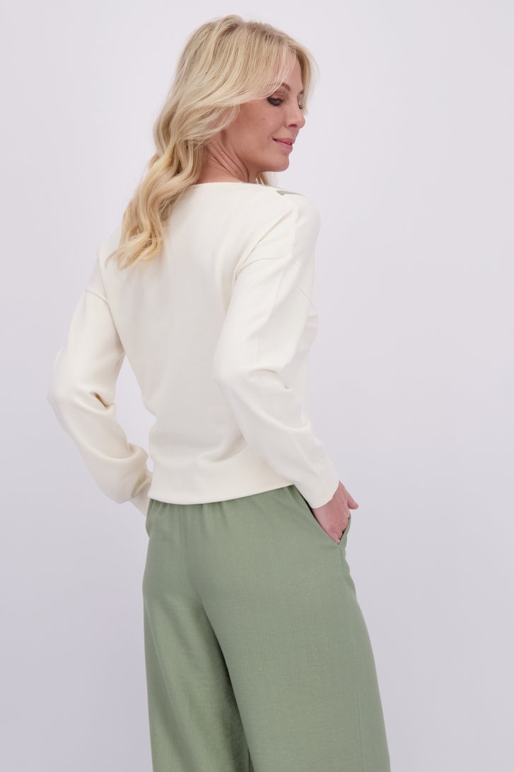 Witte trui met groene V-hals| 7788187 | test-solden grote maten| e5