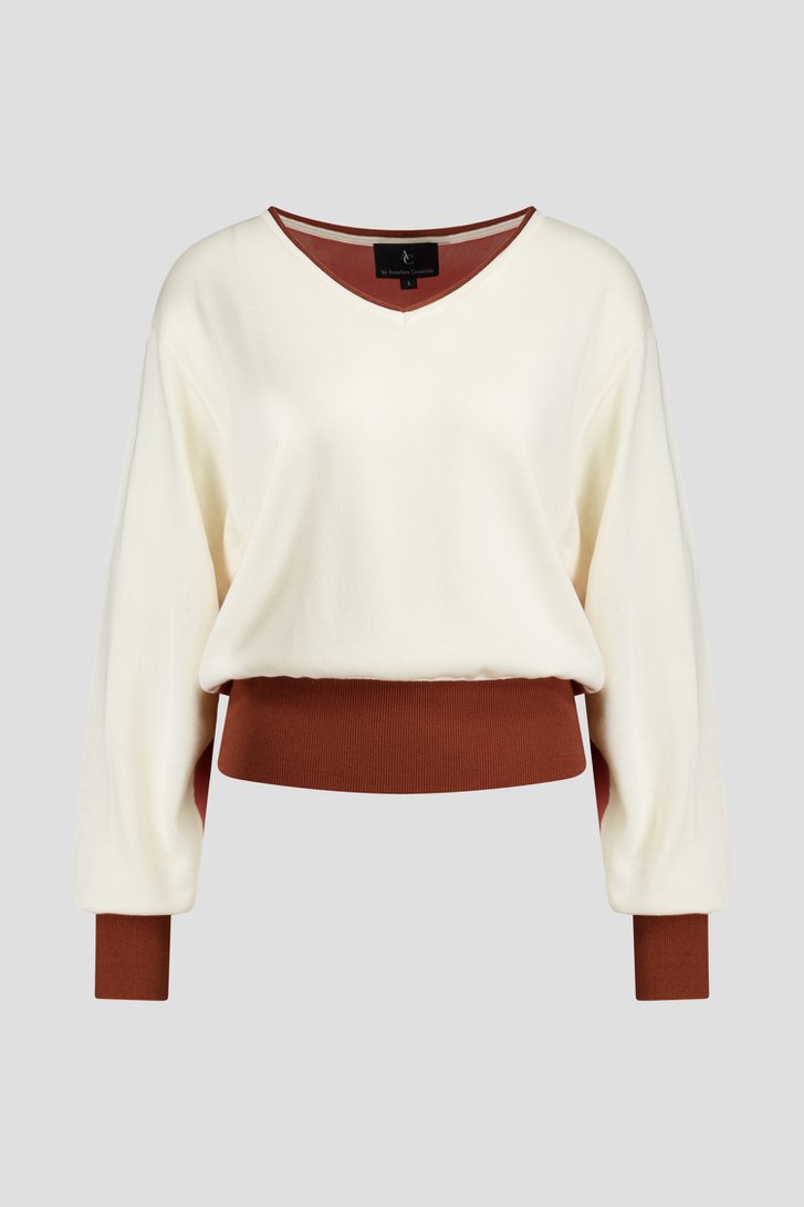 Productfoto 1 van Witte trui met roze color blocks door AC by Annelien Coorevits voor Dames