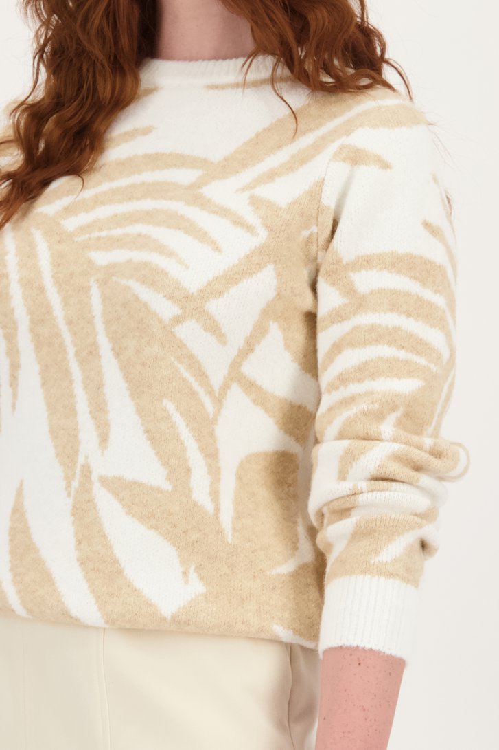 Zachte ecru trui met beige bladerprint van Liberty Loving nature voor Dames