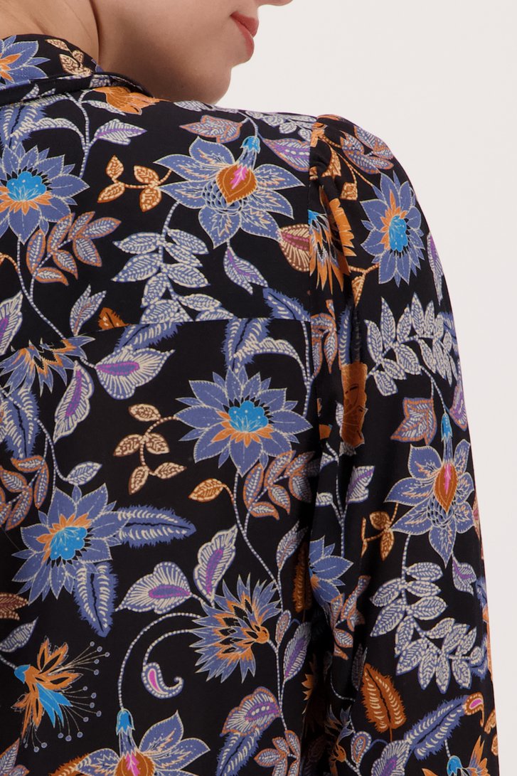 Zwarte blouse met fijne bloemenprint van More & More voor Dames