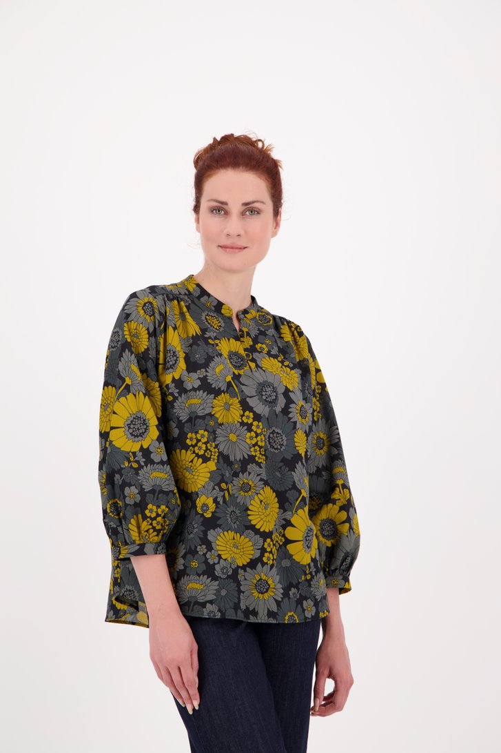 Zwarte blouse met gele bloemenprint van Opus voor Dames