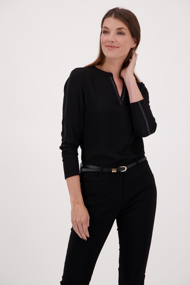 Zwarte blouse met V-hals van Claude Arielle voor Dames